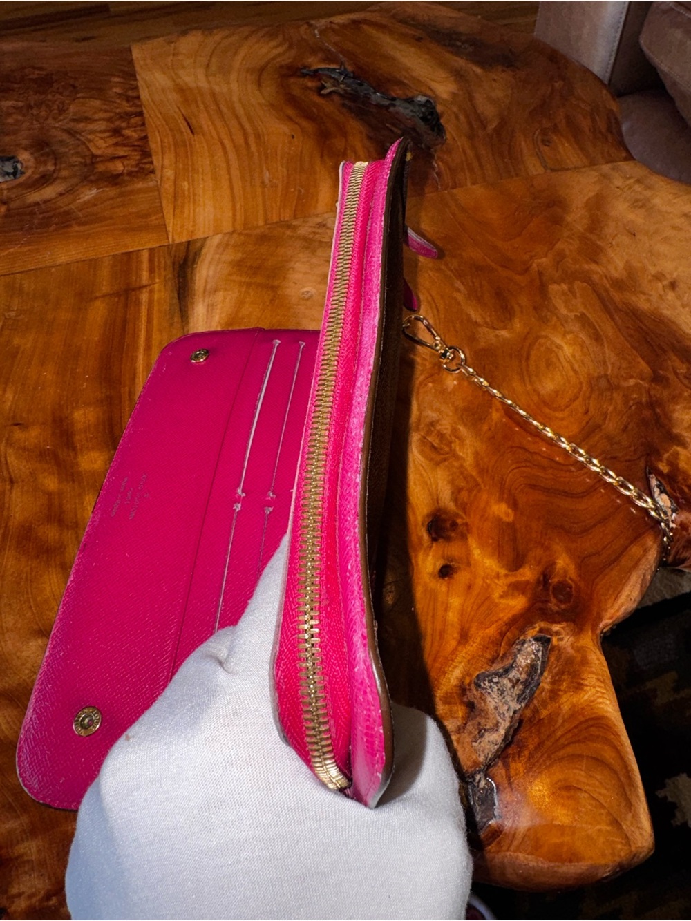 Louis Vuitton
2009  LV Monogram Insolite Wallet reinvented Crossbody vintage - Picture 11 of 16